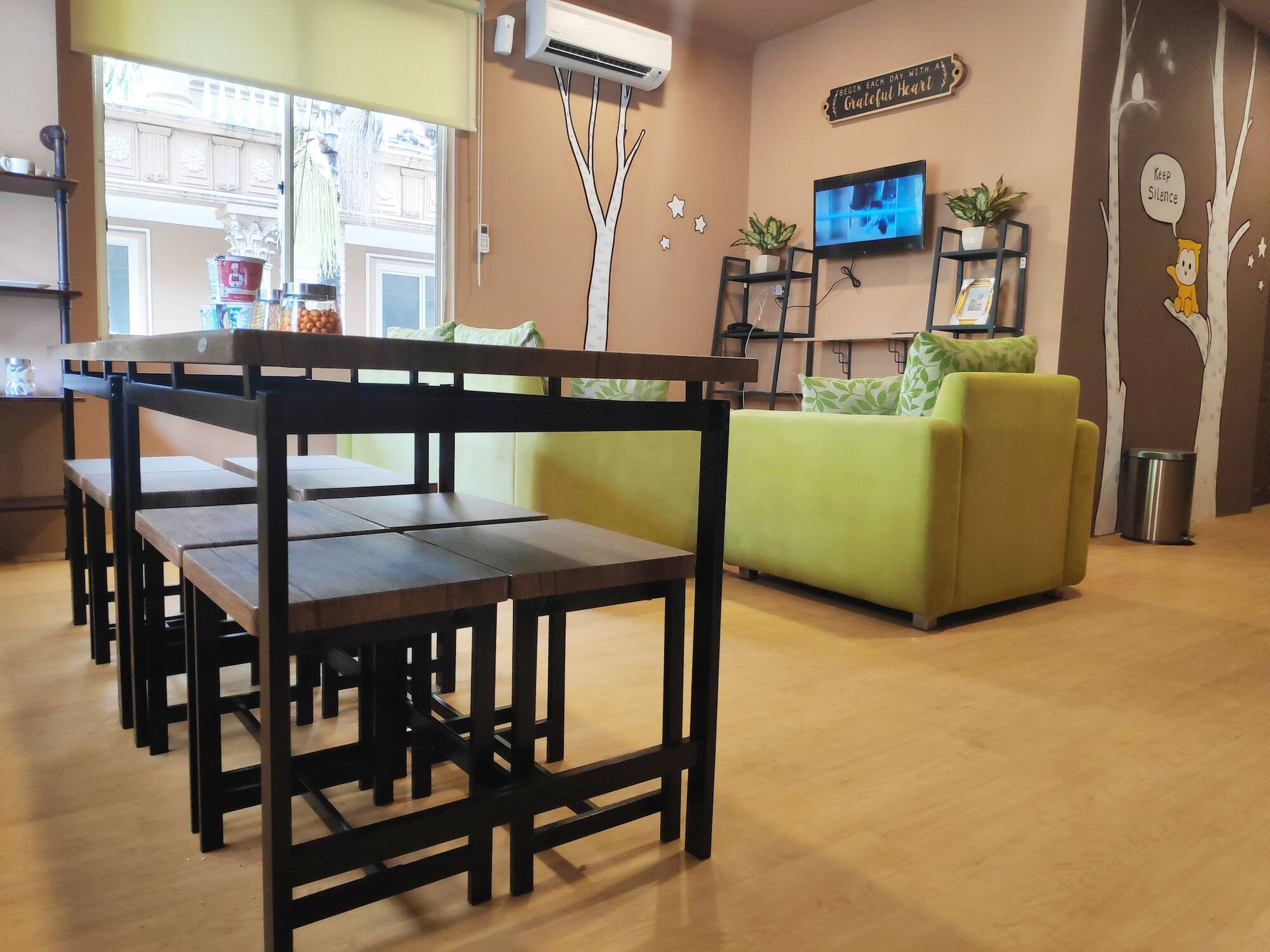 Vk Pods Jakarta - Hostel Exterior photo
